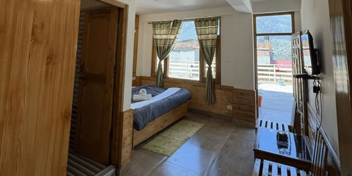 manali hotel room